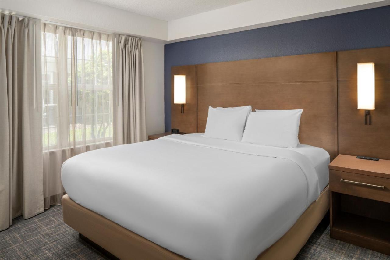 Residence Inn By Marriott Orlando East/Ucf Area Bagian luar foto